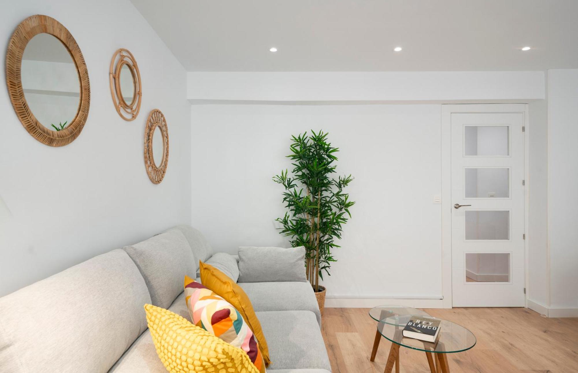 Ronda Suites Junto Estacion Tren Y Hospitales Гранада Екстериор снимка