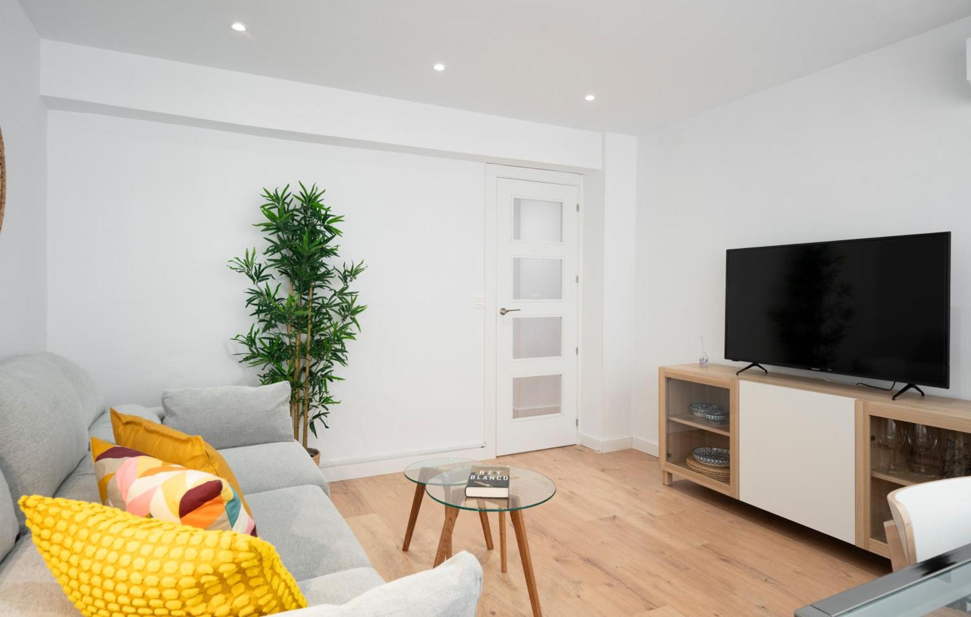 Ronda Suites Junto Estacion Tren Y Hospitales Гранада Екстериор снимка