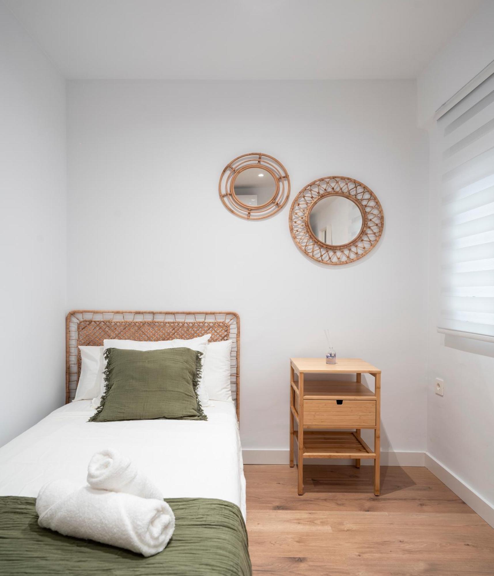 Ronda Suites Junto Estacion Tren Y Hospitales Гранада Екстериор снимка